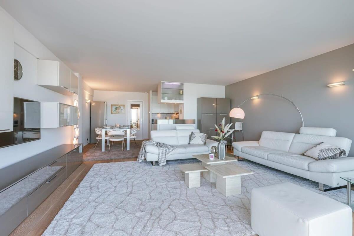 Huswell - Apartment With Stunning Sea View In Миделкерке Екстериор снимка