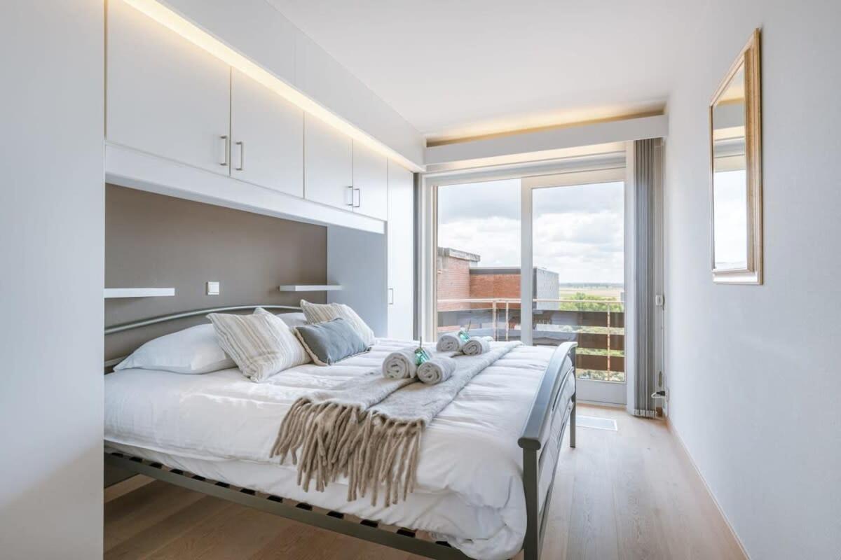 Huswell - Apartment With Stunning Sea View In Миделкерке Екстериор снимка