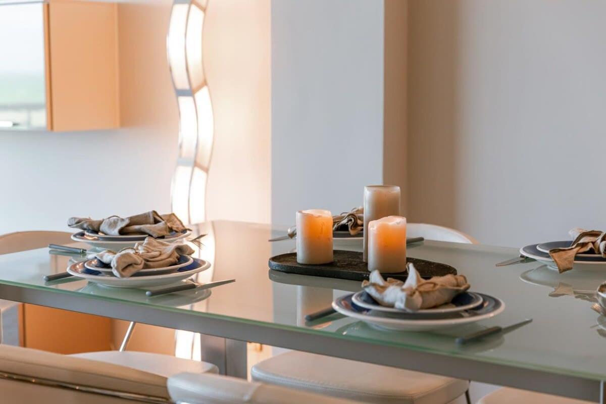 Huswell - Apartment With Stunning Sea View In Миделкерке Екстериор снимка