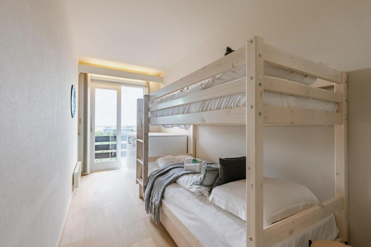 Huswell - Apartment With Stunning Sea View In Миделкерке Екстериор снимка