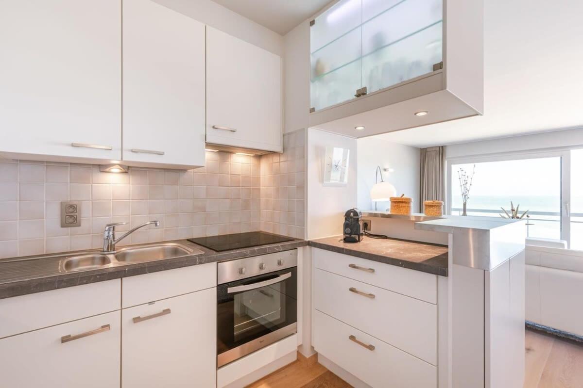 Huswell - Apartment With Stunning Sea View In Миделкерке Екстериор снимка